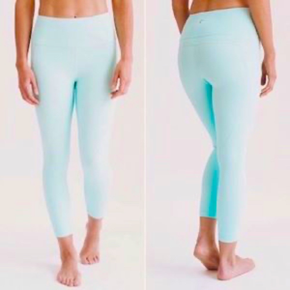 Zyia turquoise crop leggings, excellent condition